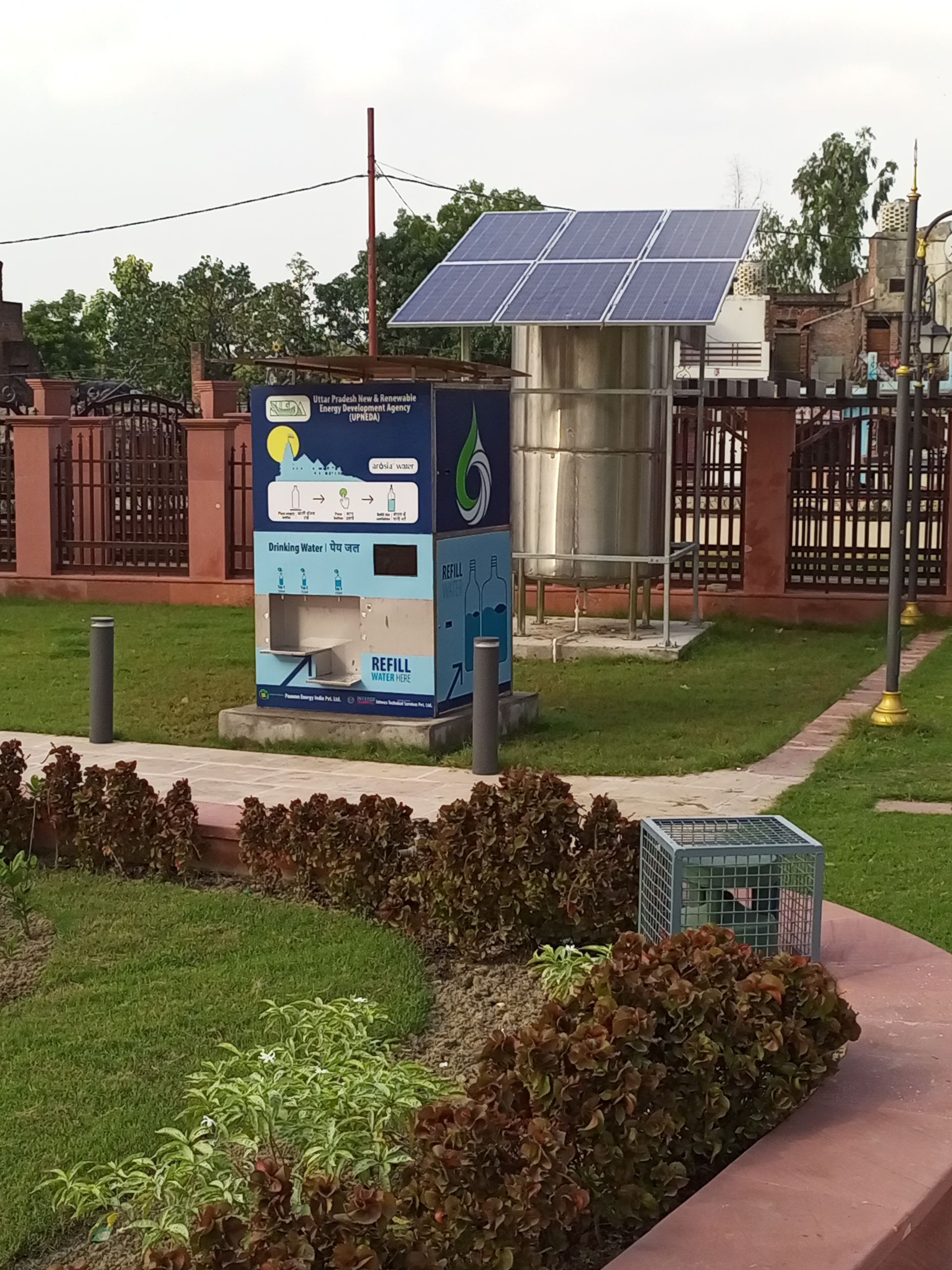 Solar Drinking Water Kiosk Systems (Arosia Water) - UpLink.
